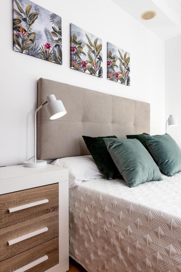 1st Line Mascarat - Solarium Terrace & Pool Apartamento *