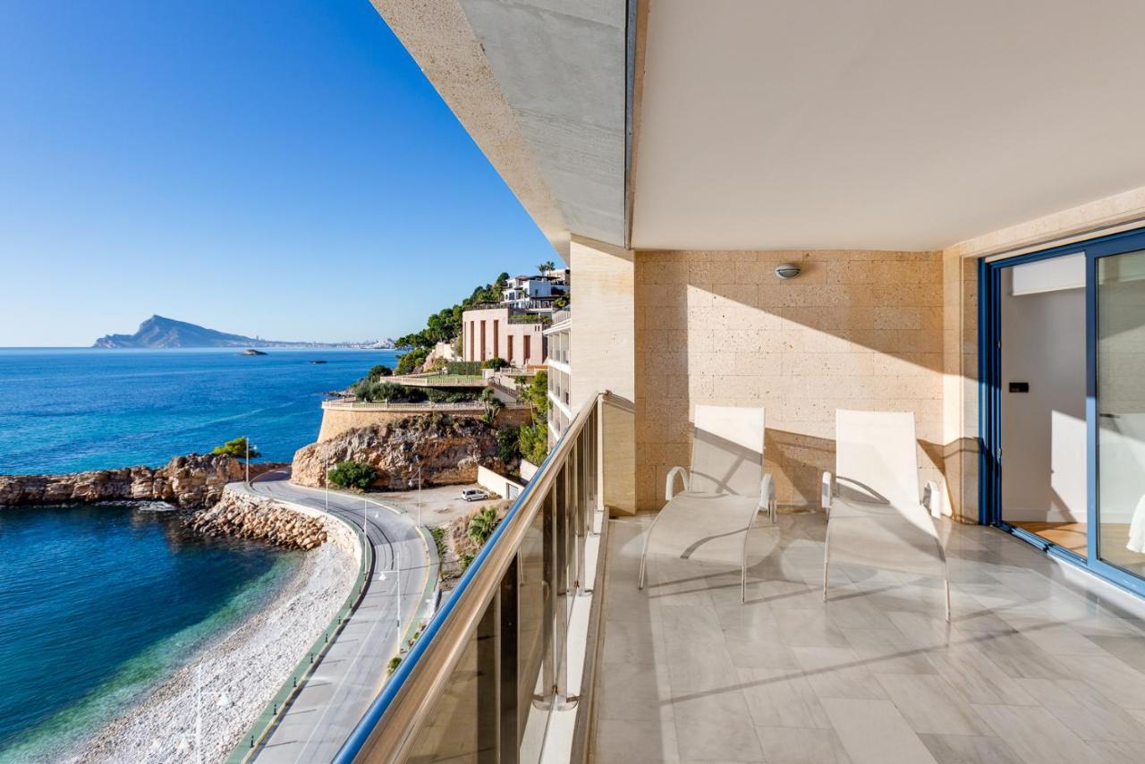 1st Line Mascarat - Solarium Terrace & Pool