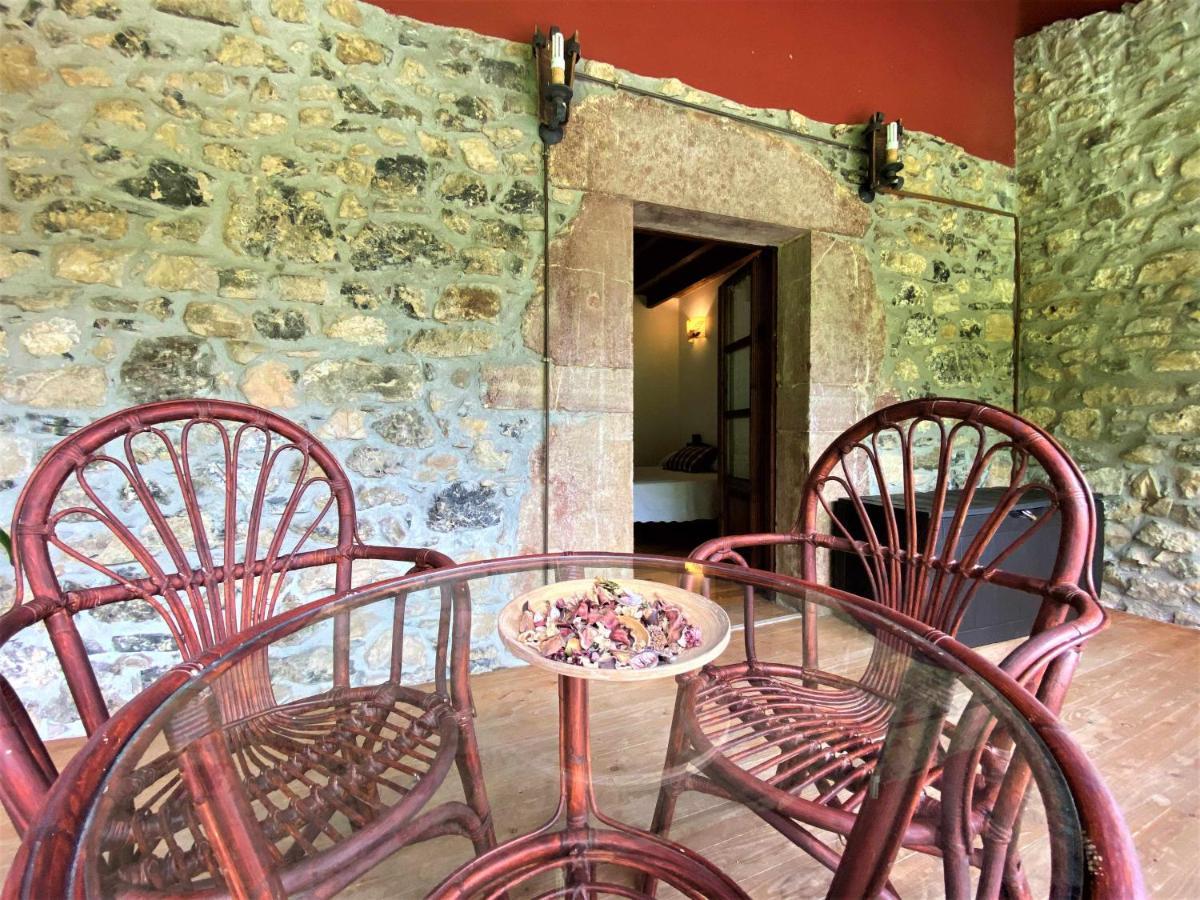 Chalet La Casina De Orfeo En Cuenco Cangas De *