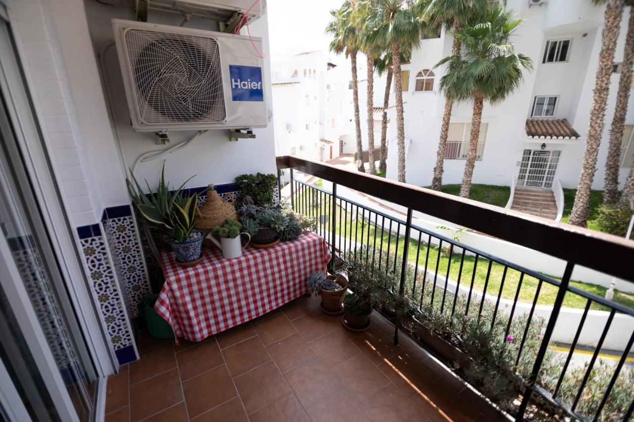 Piso Con Terraza Muy Cercano A La Playa * Almunecar