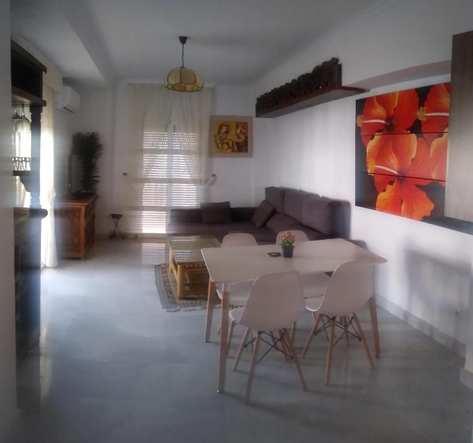 Solymar Apartment *