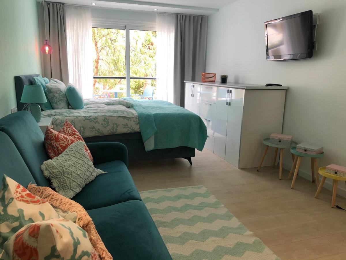 Mar First Line Playa Americas Apartamento *