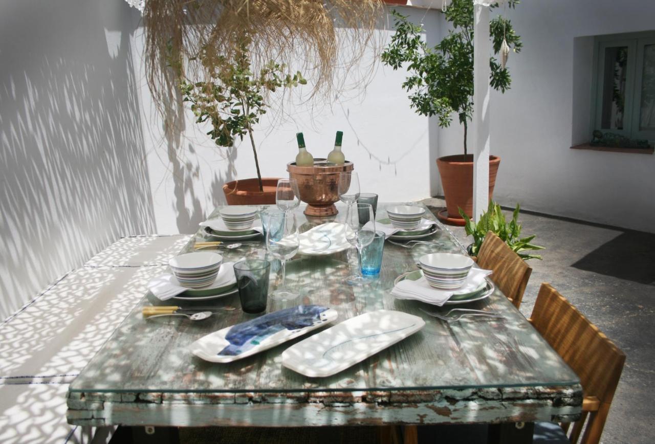 La Pluma Guest house *