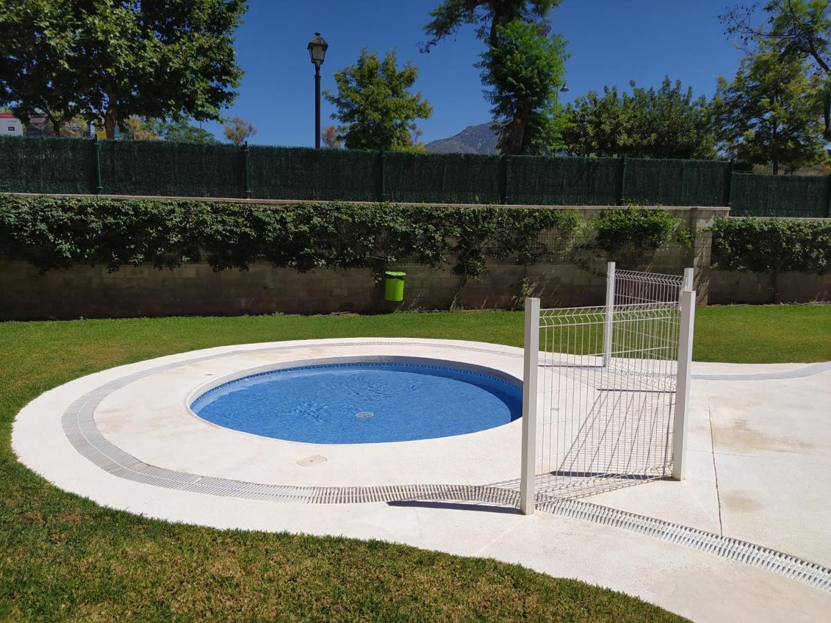 Apartamento 4 Dorm, Fire Stick Amazon, Wifi, Piscinas, Parking, Playa *