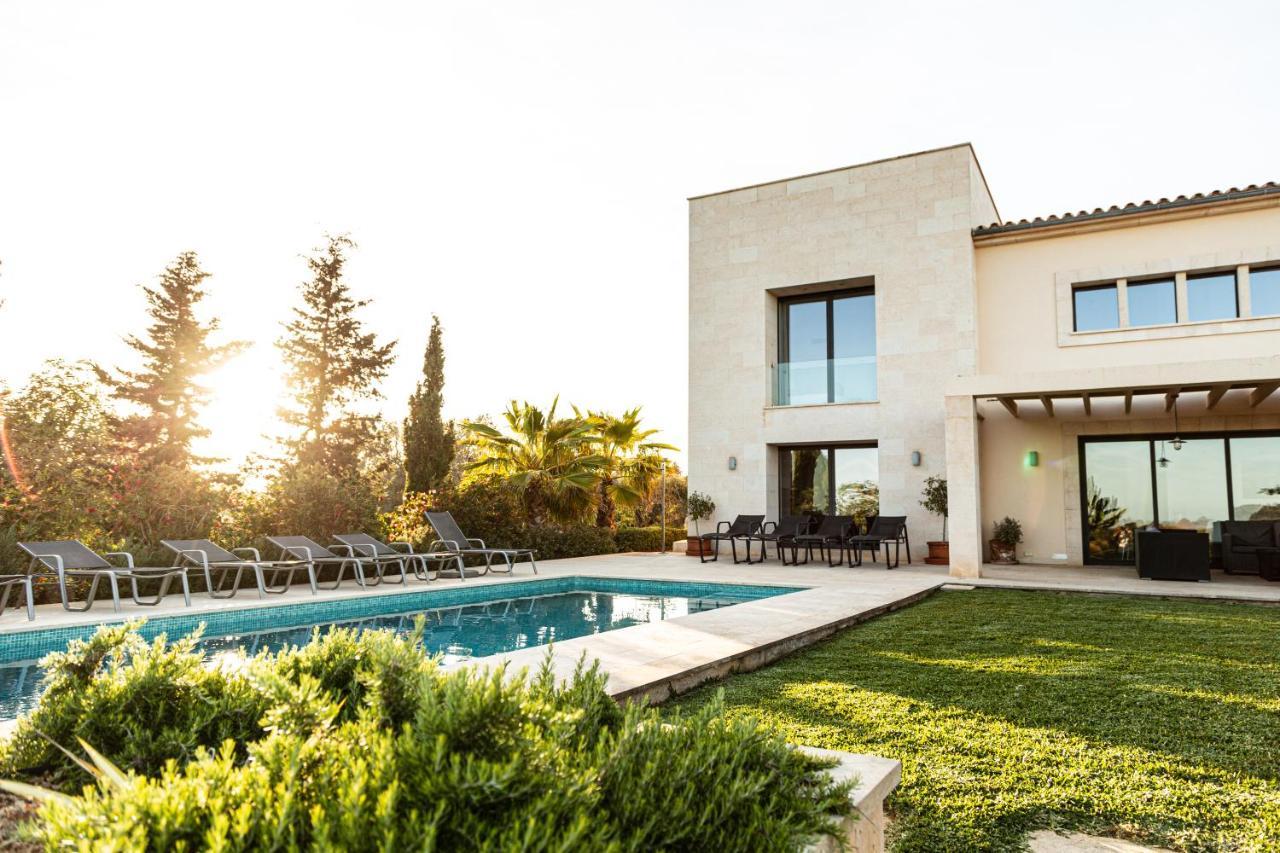 Villa Paulo Santanyi