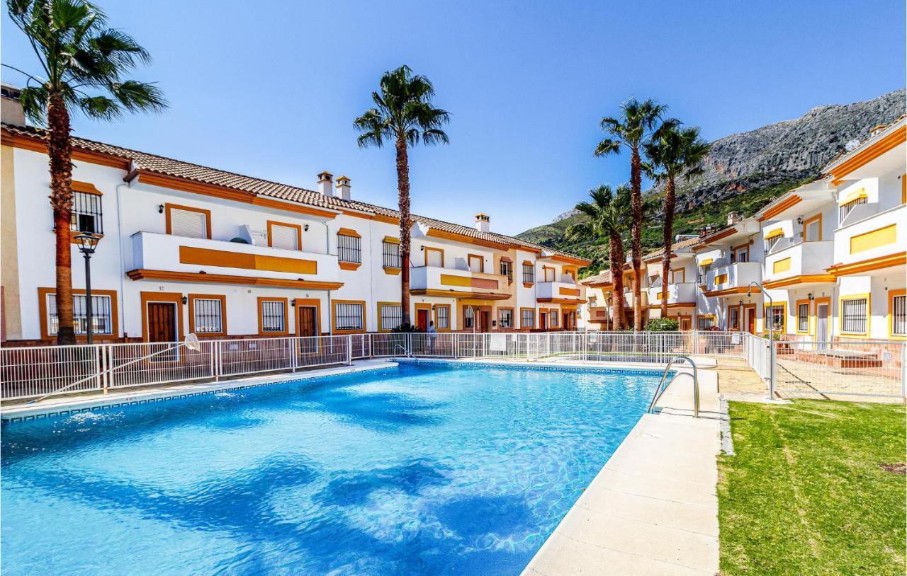 Сasa de vacaciones Amazing In With Kitchenette Benaoján