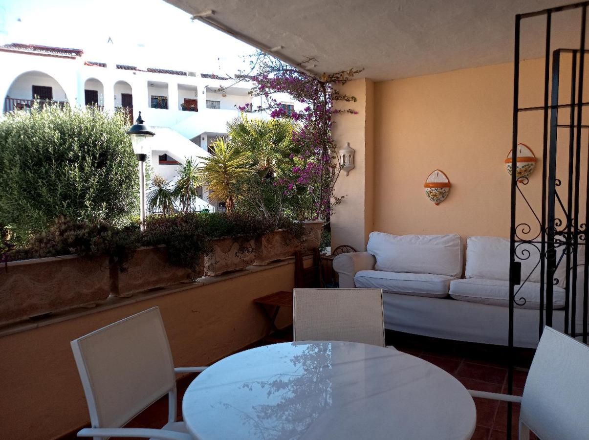 In El Paraiso - Near Puerto Banus *
