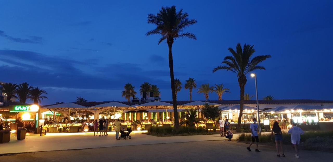 Sur A 100 M De La Apartment Empuriabrava