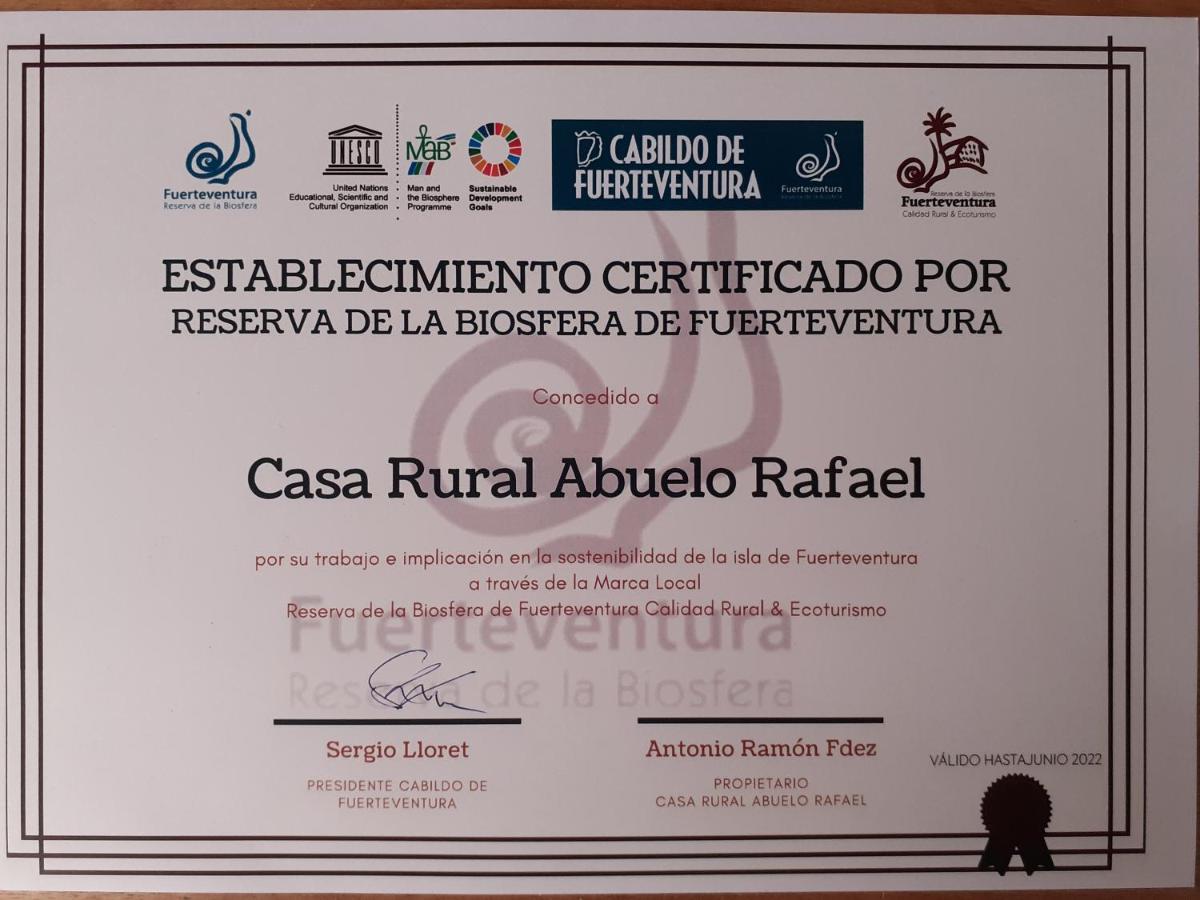Casa Abuelo Rafael Llanos de la Concepción