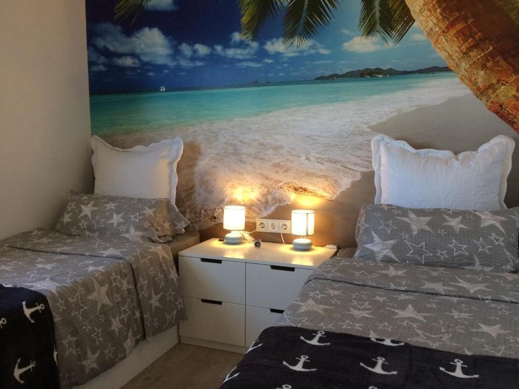 Luxury In Front Of The Beach Apartment *