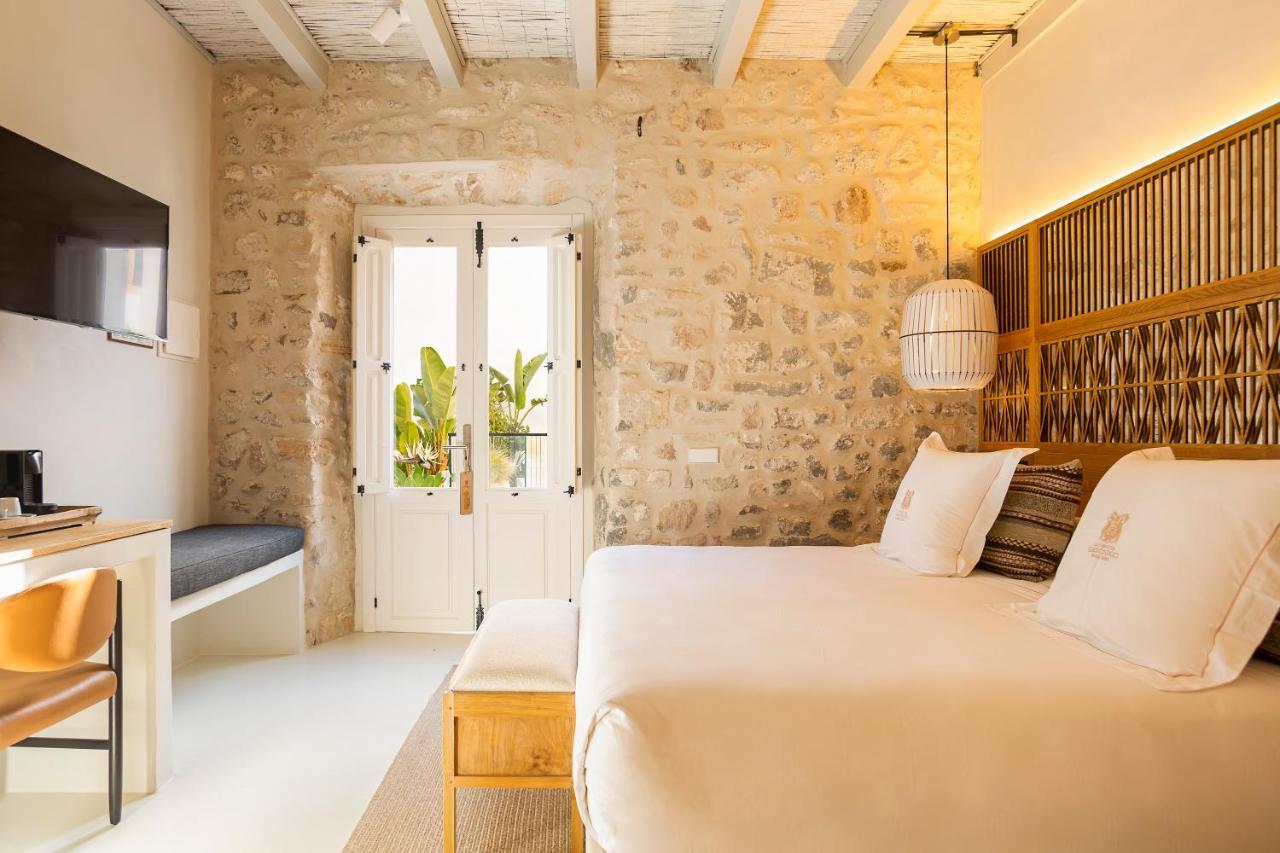 Hotel La Torre Del Canonigo - Small Luxury Ibiza