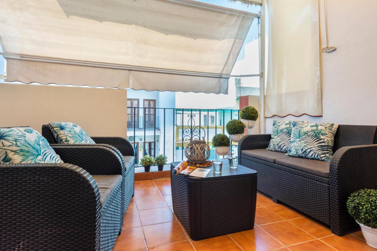 Apartment Hsh Triana *