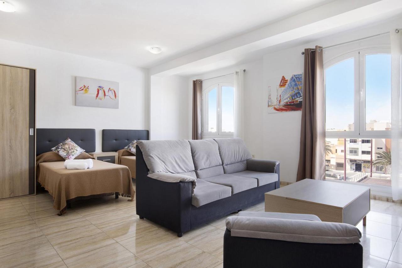 Betty C Apartment *
