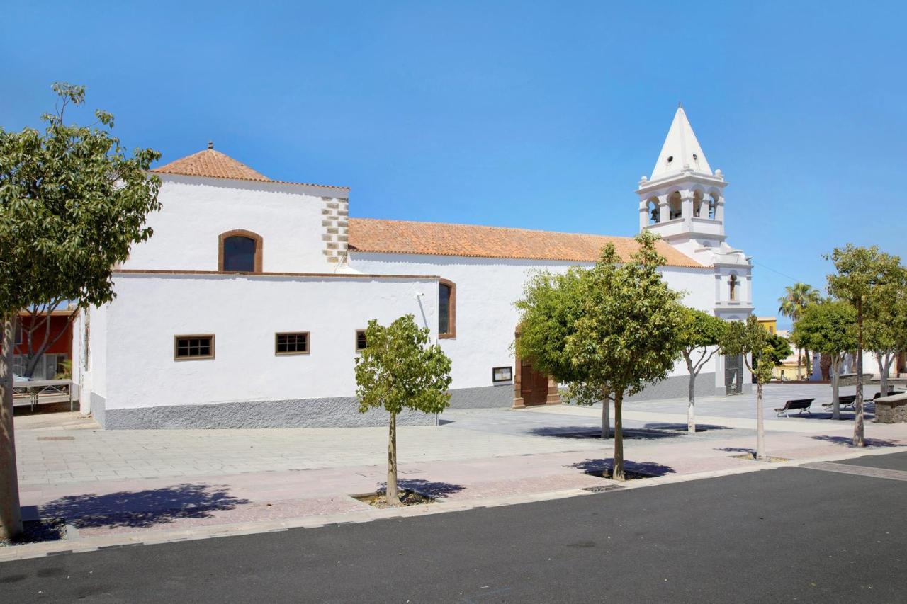 Betty C Puerto del Rosario (Fuerteventura)