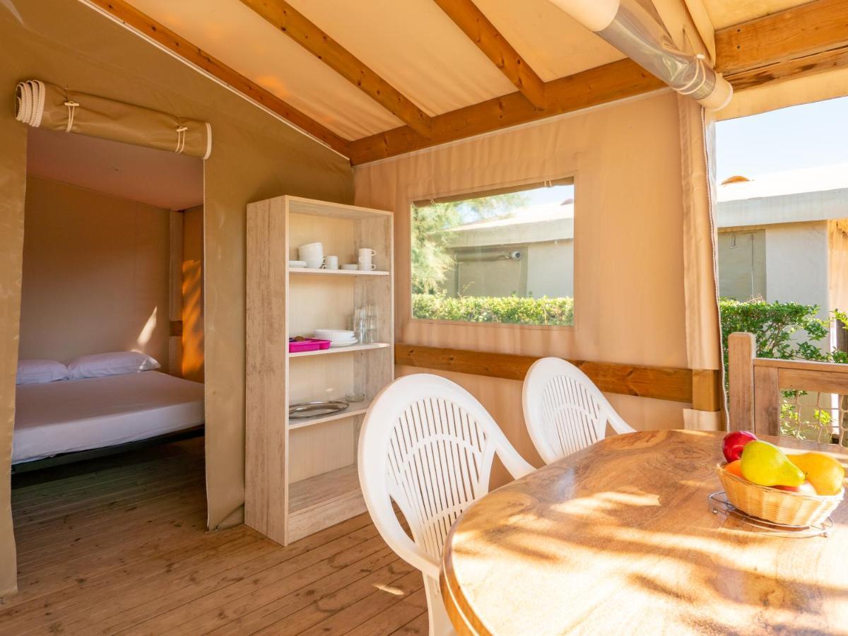 Campsite Vacanceselect Mobil Homes Camping Castell Mar