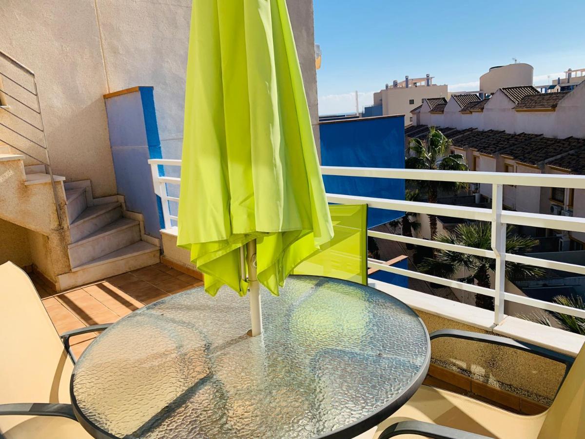 Atico Con Solarium Privado En Aguamarina Apartamento