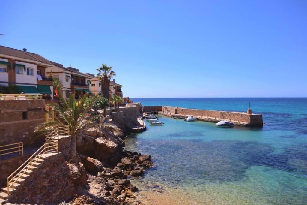 New Built Corner In By The Sea Villa