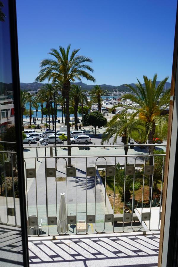 Apartahotel Portmany