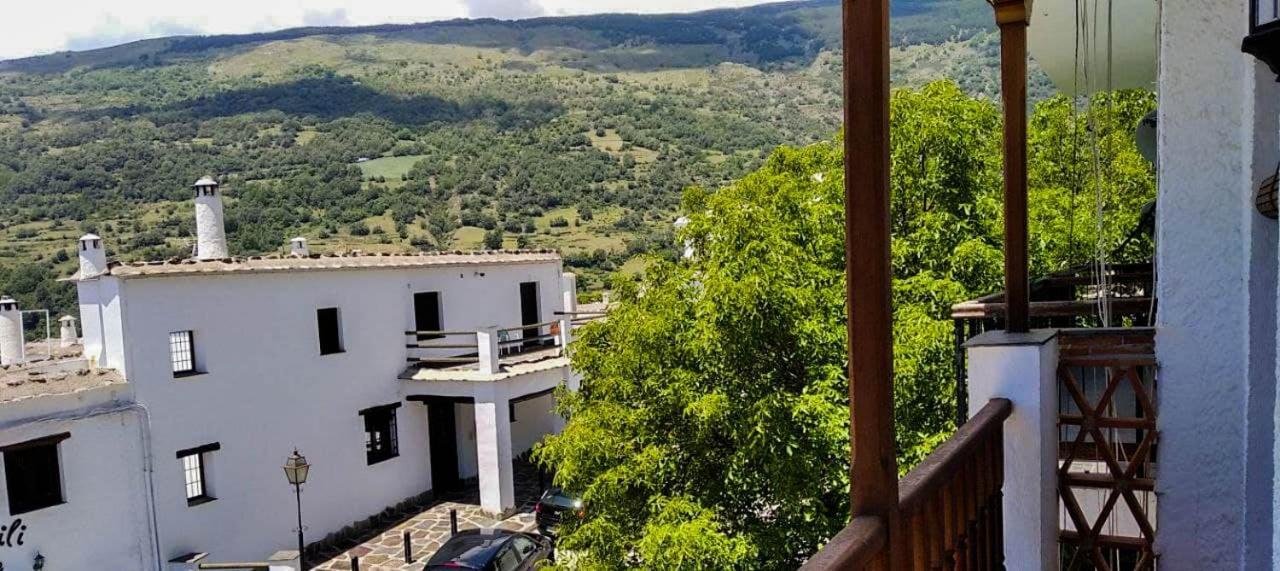 El Cascapenas De La Alpujarra