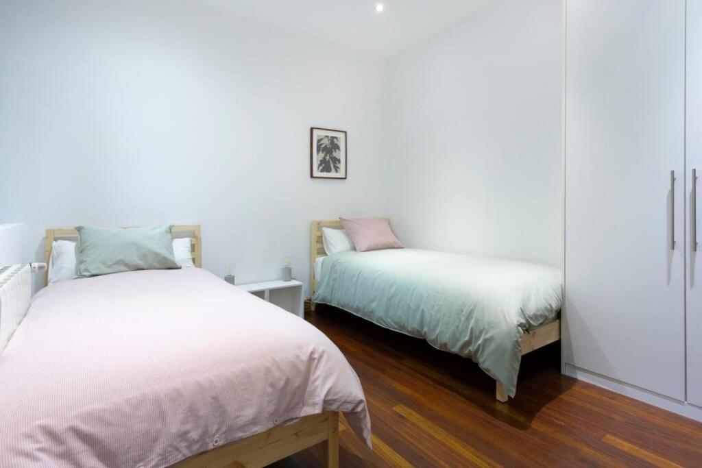 Apartment Isozaki. 5 Dormitorios Y Jardin Privado Al Lado Del Guggenheim