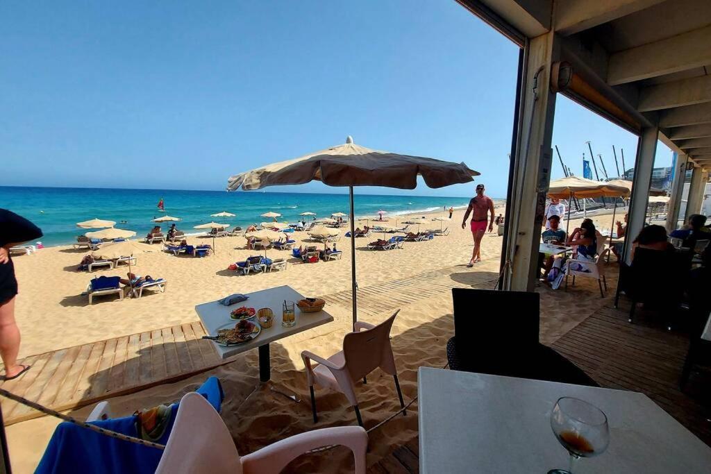 Apartamento Amplio En La Playa Del Esquinzo