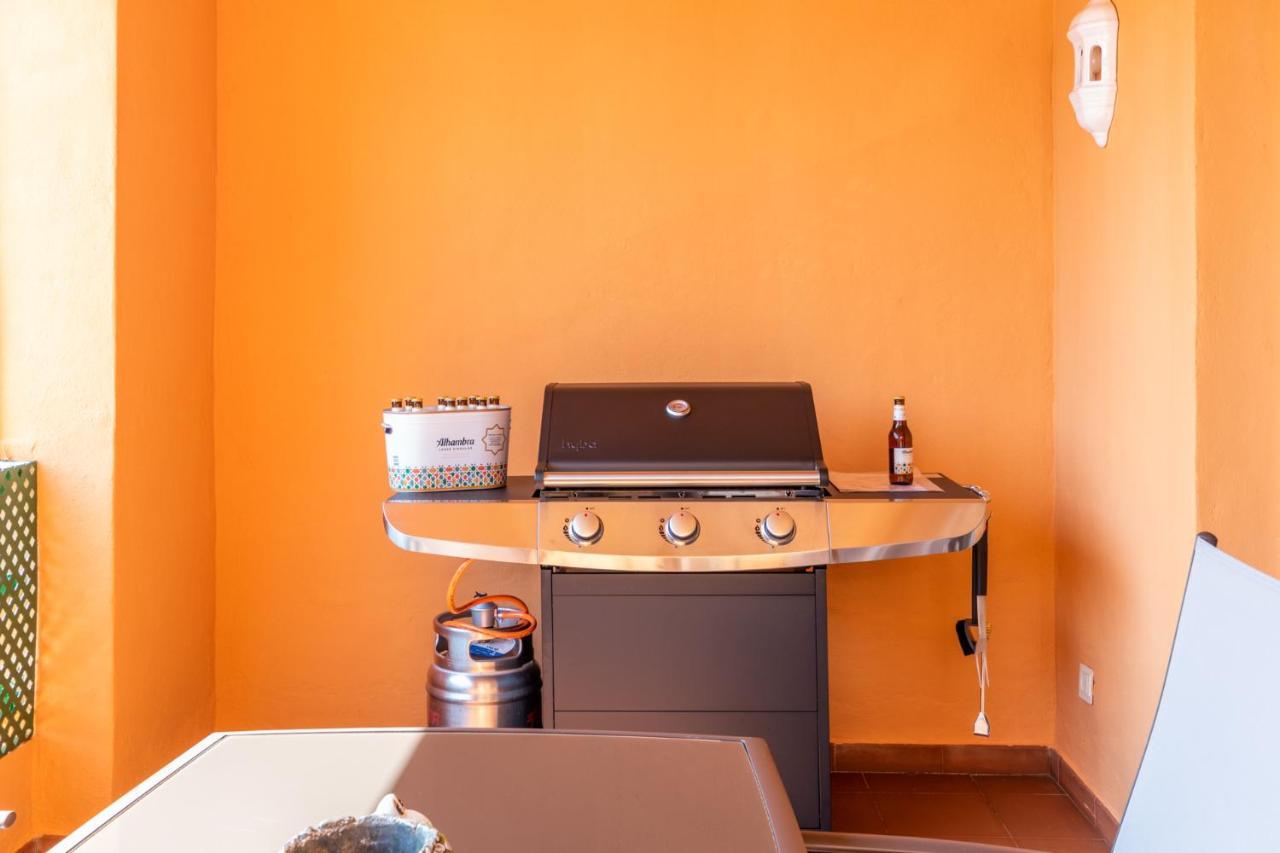 2 Habs Buena Terraza Con Bbq - Wifi, Piscina *