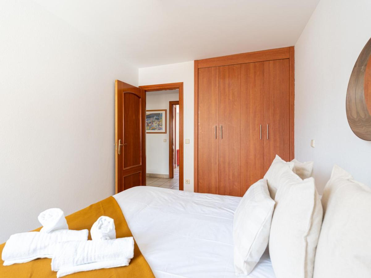 Apartamento Con Terraza Y Piscina A 500M Playa De Esquinzo *
