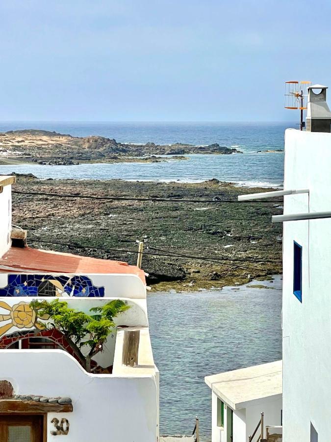 Eslanzarote Turtle House, Super Wifi, Sea Views *
