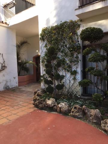 Large And Elegant In Puerto Banus With Pools And Paddle Apartamento *