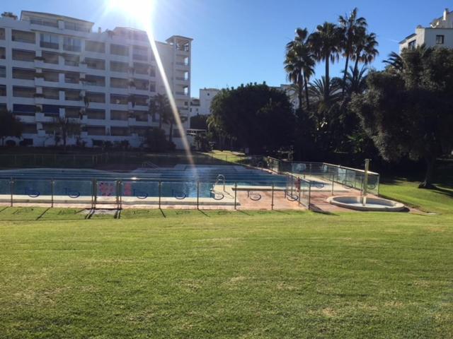 Large And Elegant In Puerto Banus With Pools And Paddle Marbella