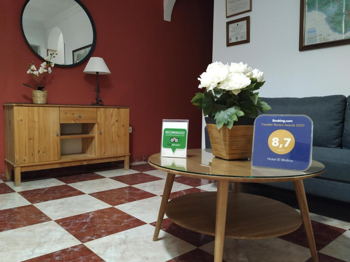 El Molino Hotel 2*