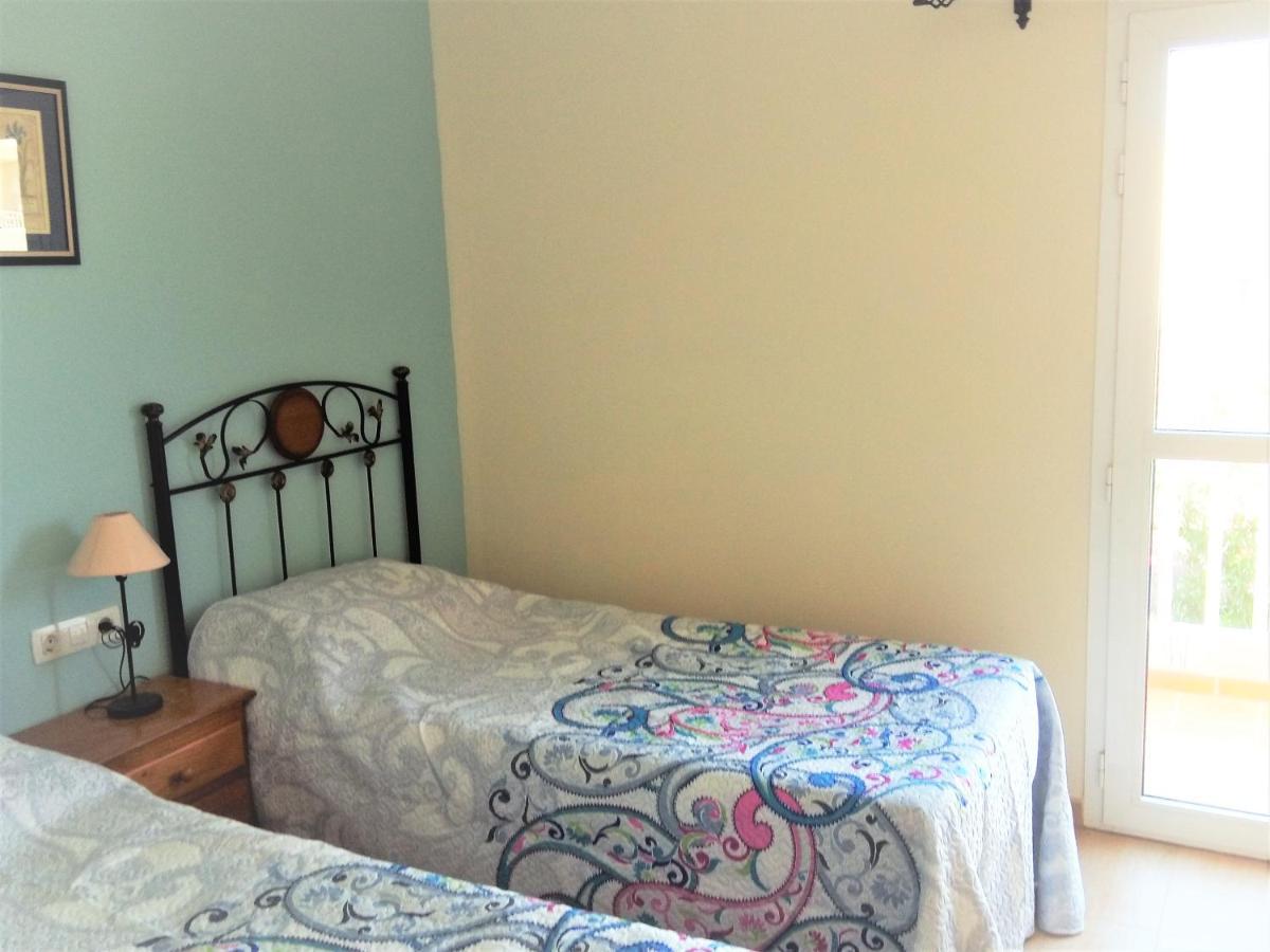 Litha House, 3 Bed Set Over 3 Floors 5 Mins From And Amenities * Caleta de Fuste