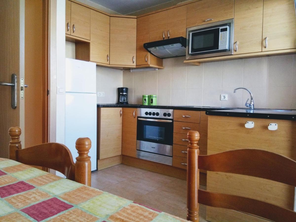 Litha House, 3 Bed Set Over 3 Floors 5 Mins From And Amenities Apartamento