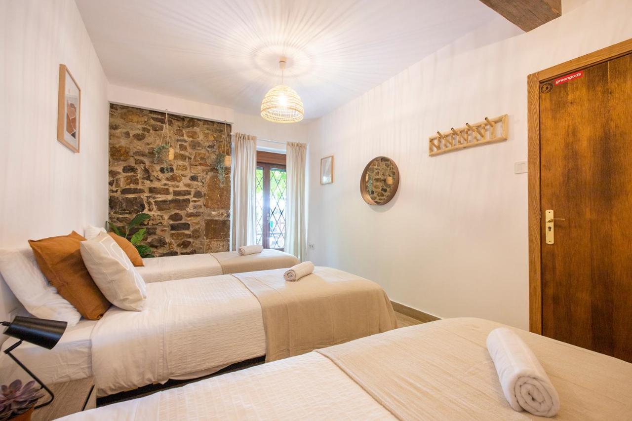 Yoga Retreat En Santiene Yoga&surf House San Sebastián