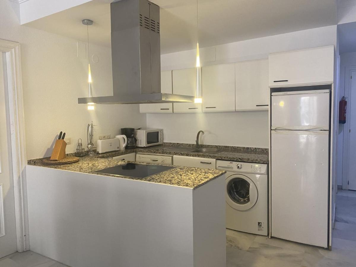 Apartamento Large And Elegant In Puerto Banus With Pools And Paddle