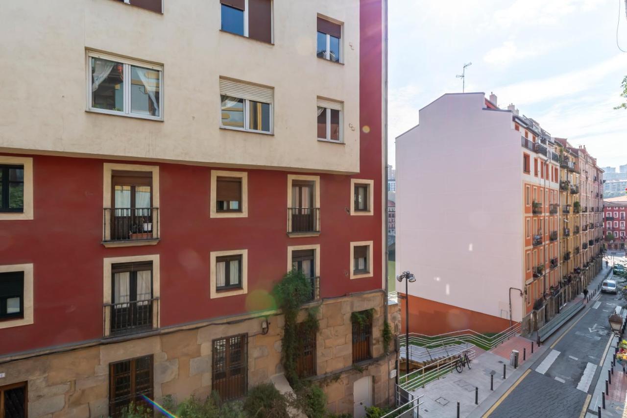 Apartamento Plaza De Tres Pilares By The Urban Hosts Bilbao