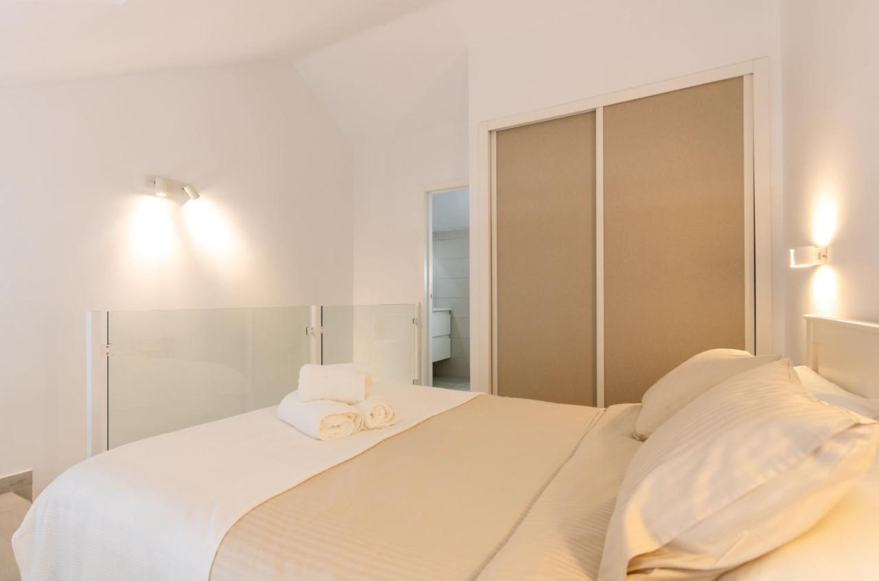 Apartamento Duplex Parque Santiago 1 2a020 *