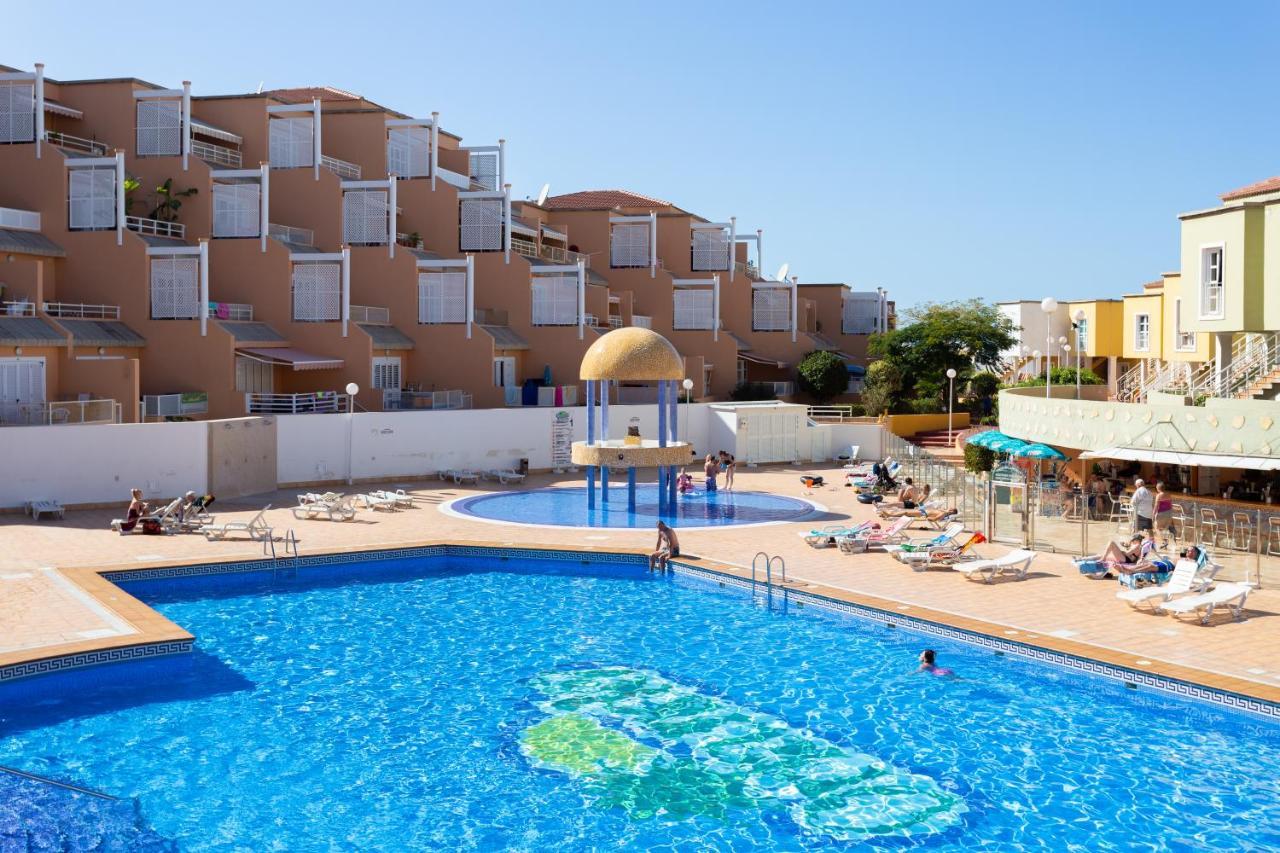 Home2Book Apart Costa Adeje, Pool * Costa Adeje (Tenerife)