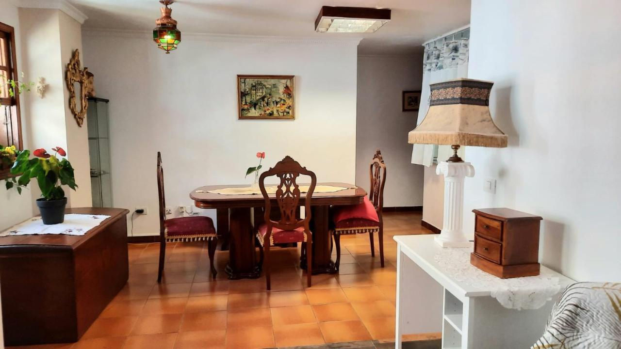Apartamento Calle Real Apartment