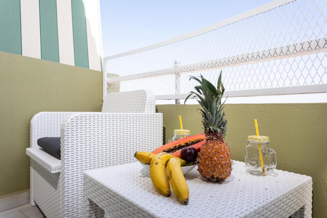 Home2Book Apart Costa Adeje, Pool Apartamento