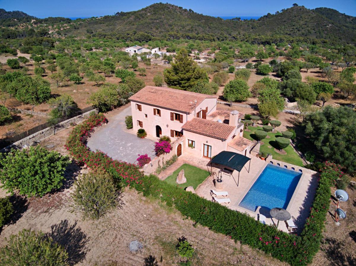 Sa Sinia - Family Rural House With Pool And Mountain Views Villa S'Horta