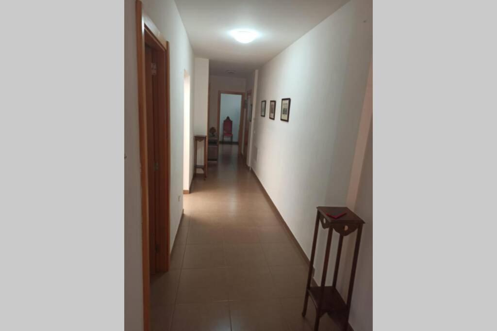 Apartment Spacious Just Few Steps Of The Ocean In La Caleta