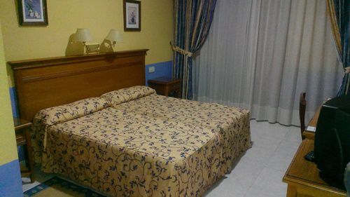 La Sierra Hotel