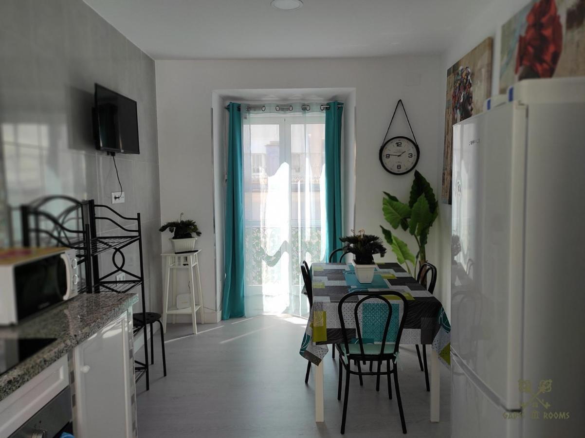 Habitación en casa particular Gades