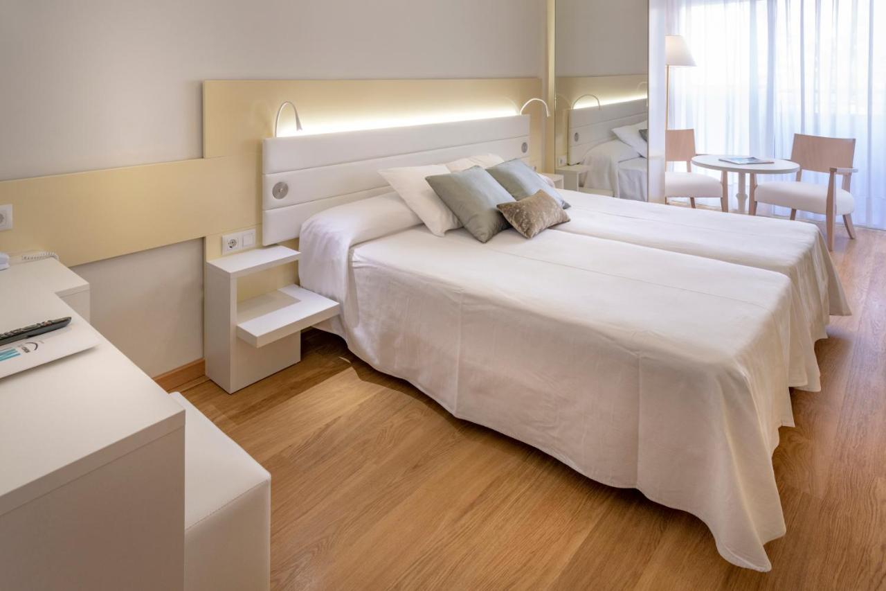 Monica Hotel Cambrils