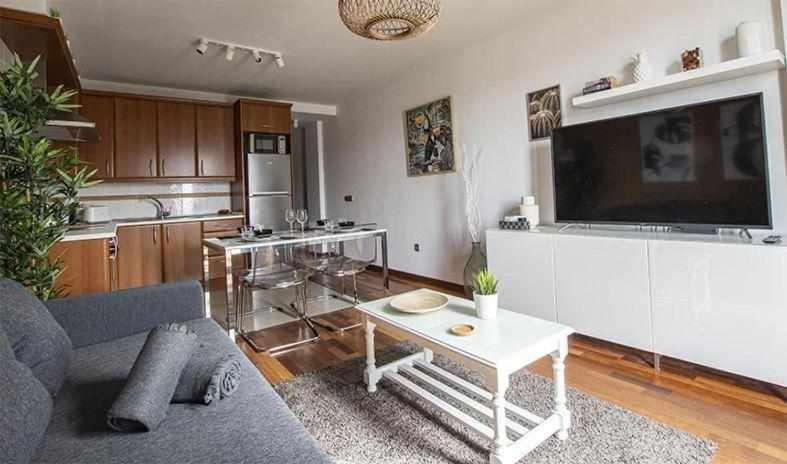 Apartment Holyhome *