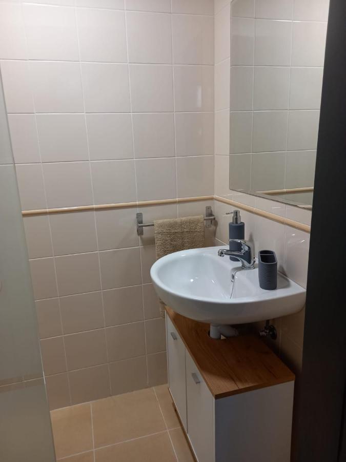 Duplex En Urbanizacion Jardines Del Guadiana Apartamento