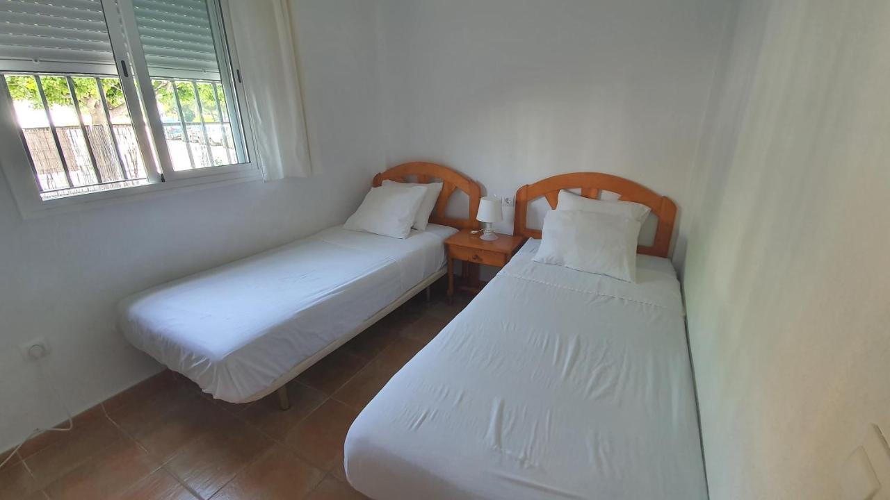 In Cadiz, Air Cond, Wifi, Patio Apartment *