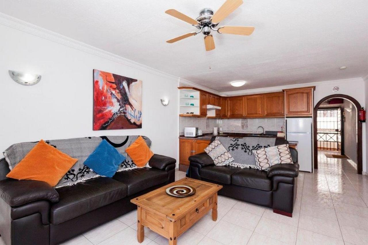 Victoria Court - 1 Bed Pool & Sea View * Los Cristianos (Tenerife)