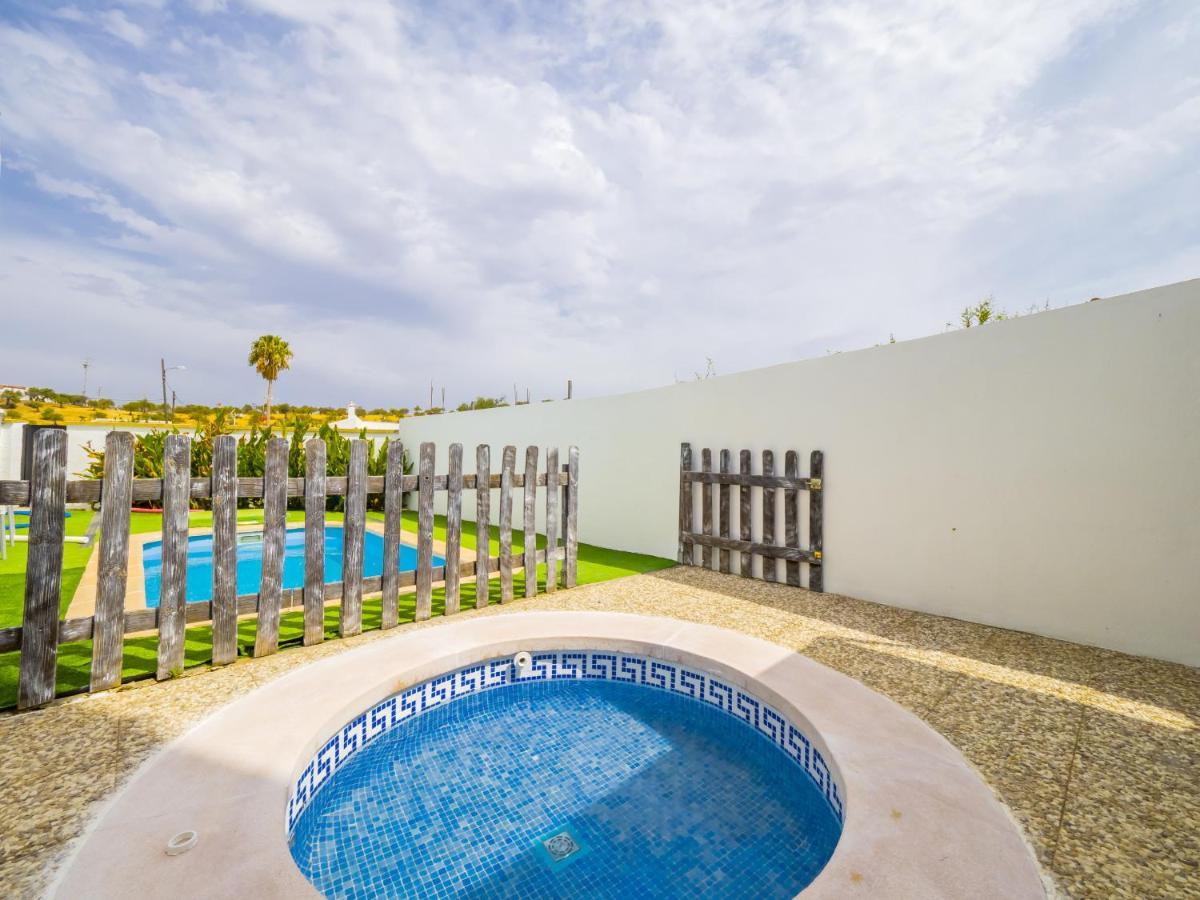 Holiday home Cubo's Casa Rural Bermejo Alora